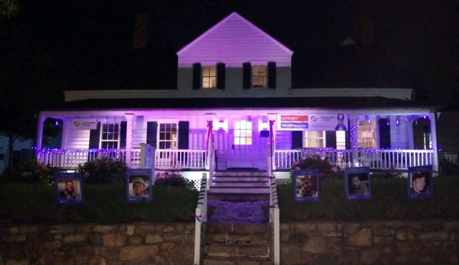 Purple highlights overdose awareness in Bernardsville
